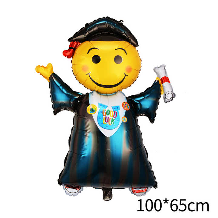 بالونة للتخرج بوجه ضاحك