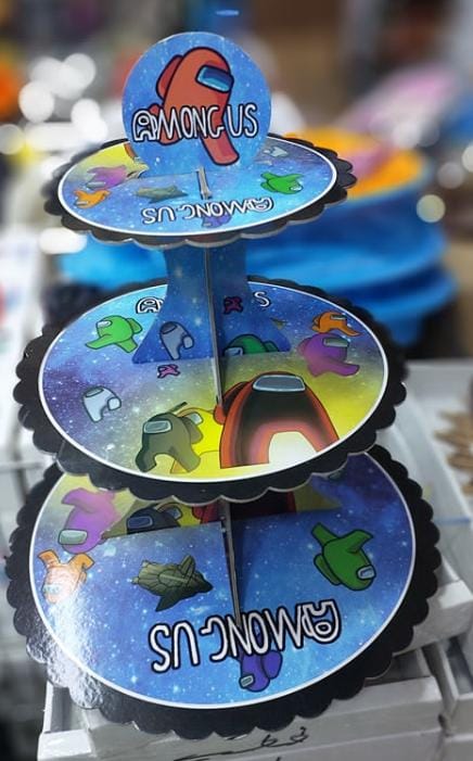 استاند كاب كيك شكل فضاء خامه كرتون تقيل