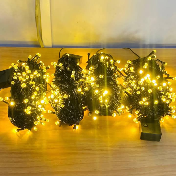 فرع نور رمضان حبل نور اصفر بضوء لون اصفر مختلفه مزود بمكنة تغير اضواء وفيشه مشترك