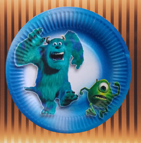 اطباق جاتو شكل شلبي وكورة البعبع من فيل شركه المرعبين المحدوده مدوره 10 قطع