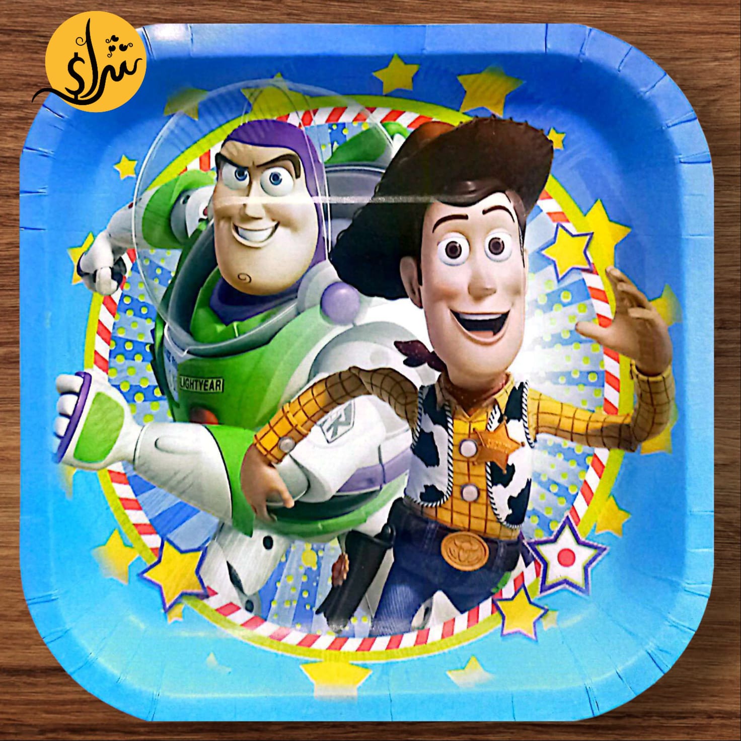 اطباق كرتون مربعة شكل توي ستوري 10قطع